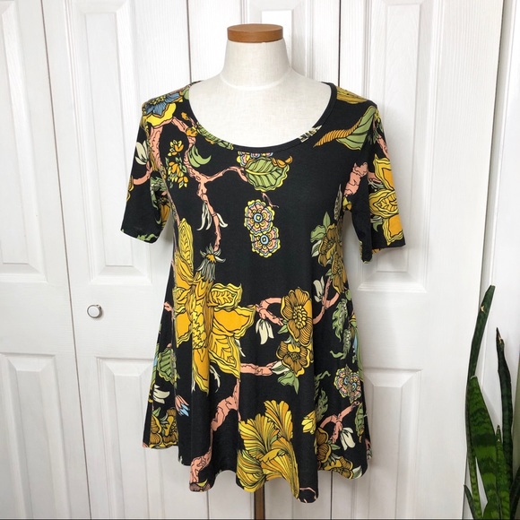 Lularoe floral Perfect Tee - Picture 1 of 4